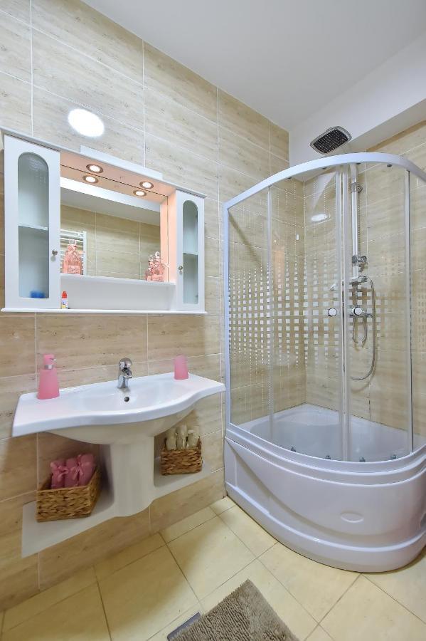 Apartment Summerland Мамая Екстер'єр фото